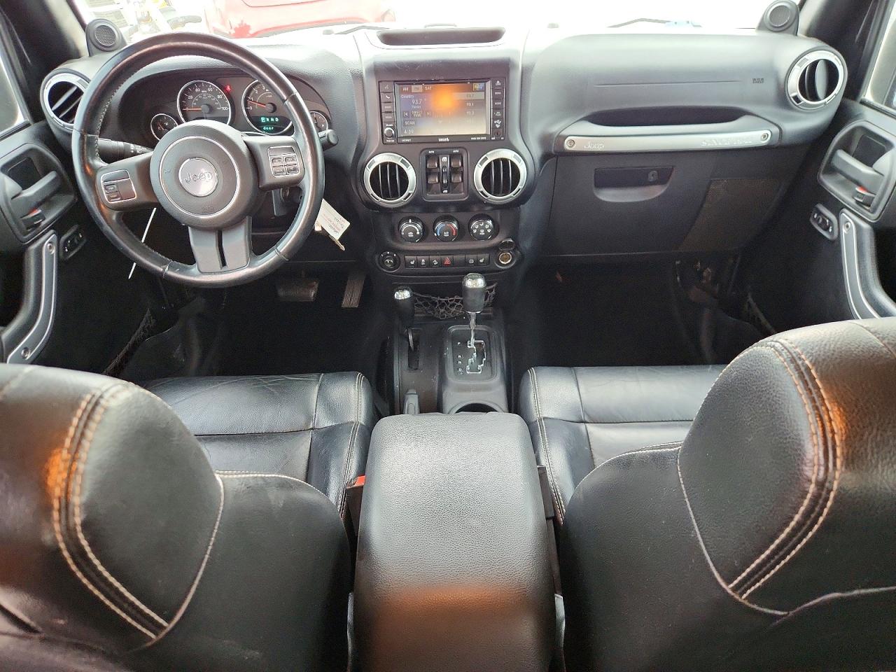 Jeep Wrangler Sahara