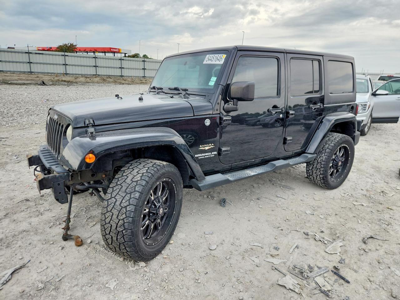 Salvage Jeep Wrangler Image
