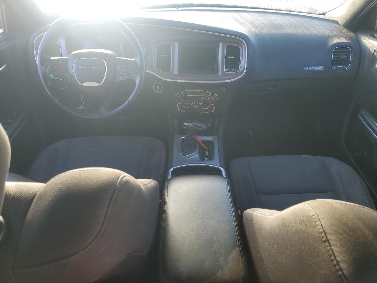 Dodge Charger Sxt
