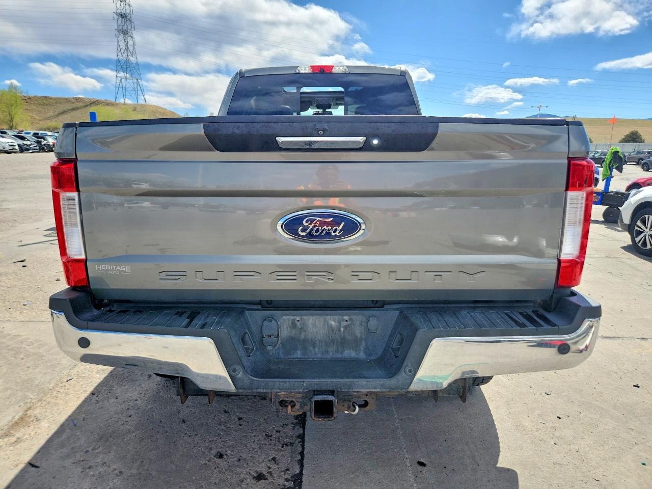 Ford F-350 Super Duty