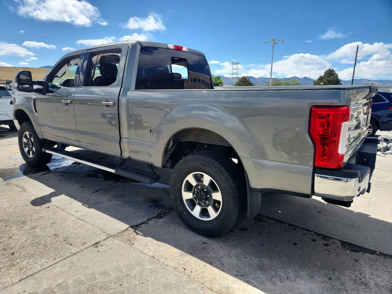 Ford F-350 Super Duty