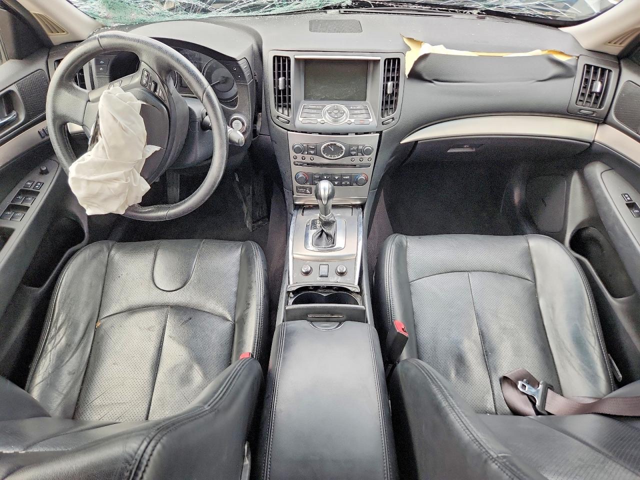 INFINITI G37 X