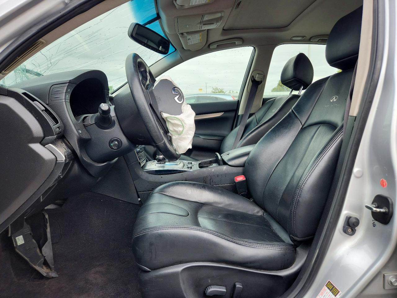 INFINITI G37 X