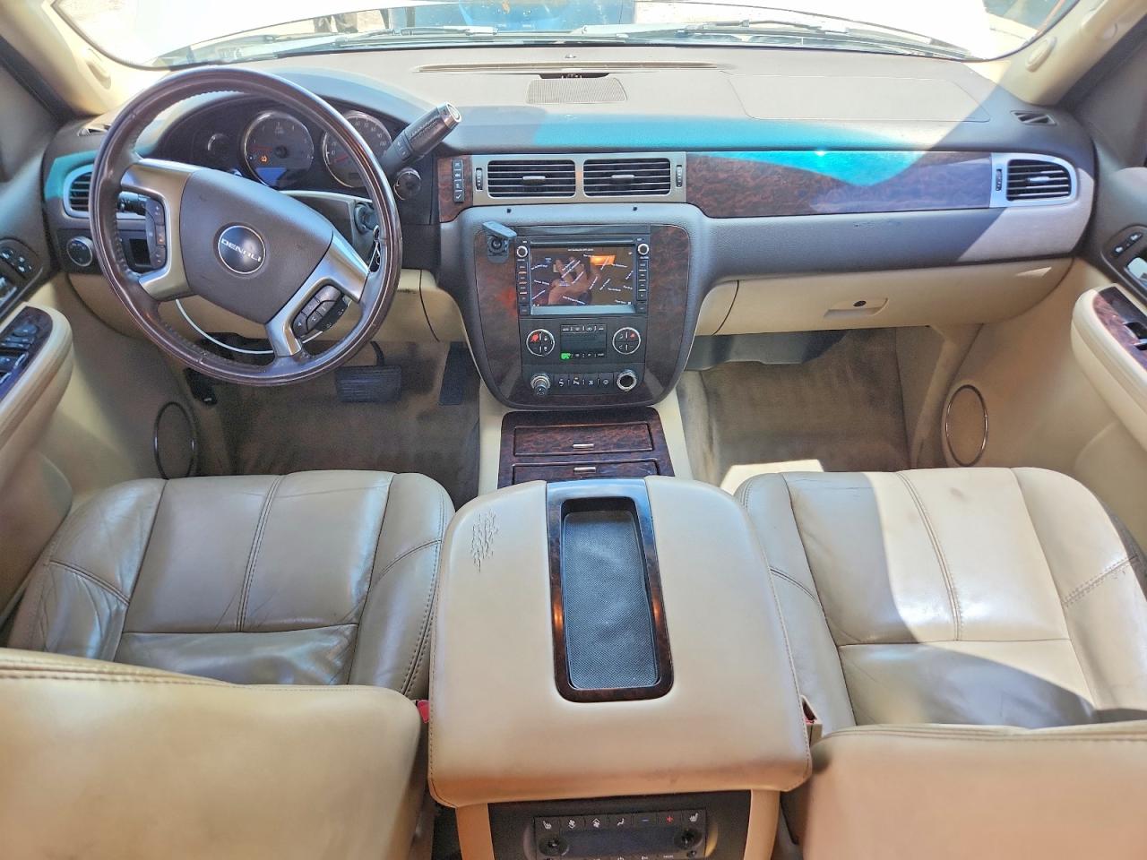 GMC Yukon Denali