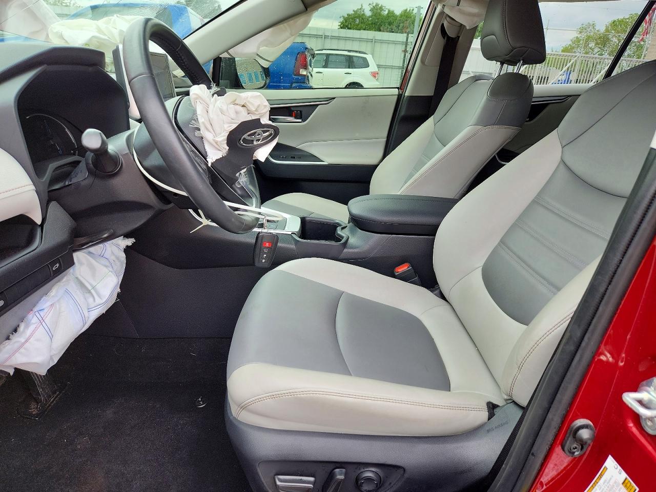 Toyota RAV4 Xle Premium