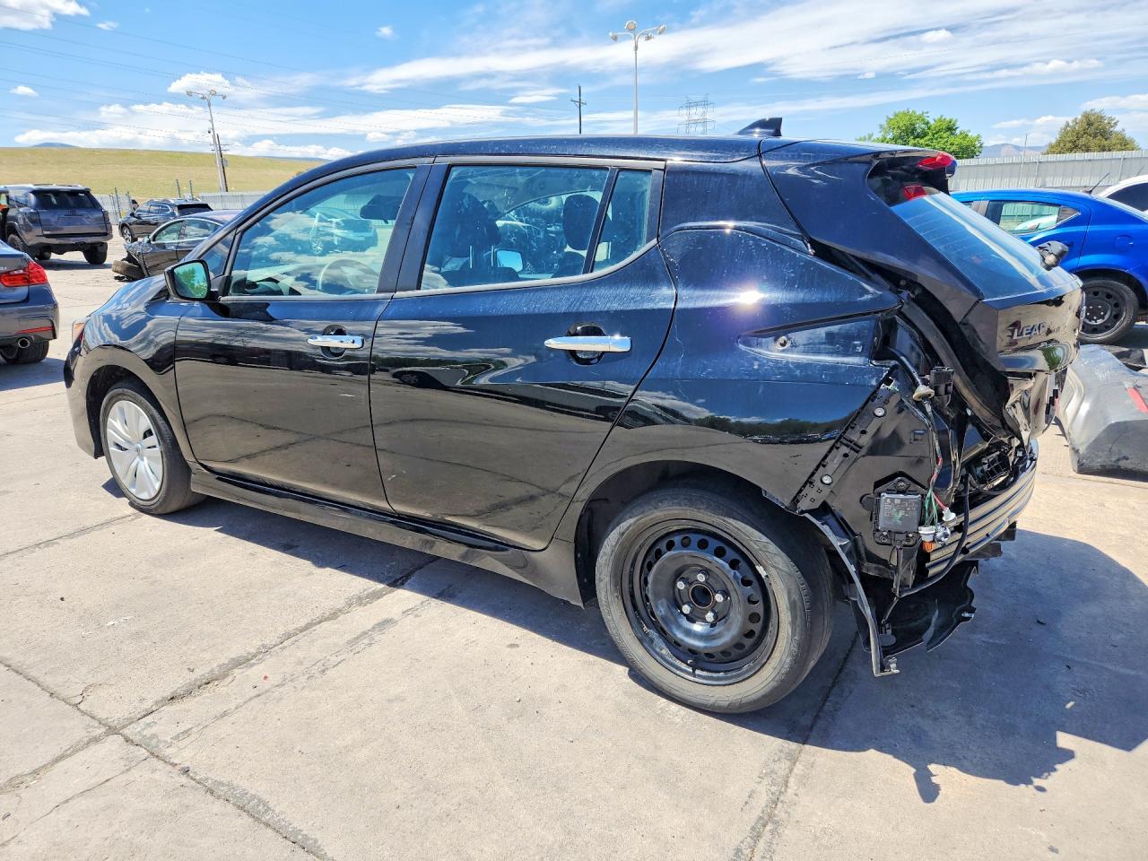 Nissan LEAF S