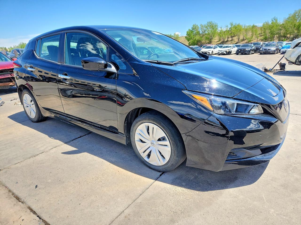 Nissan LEAF S