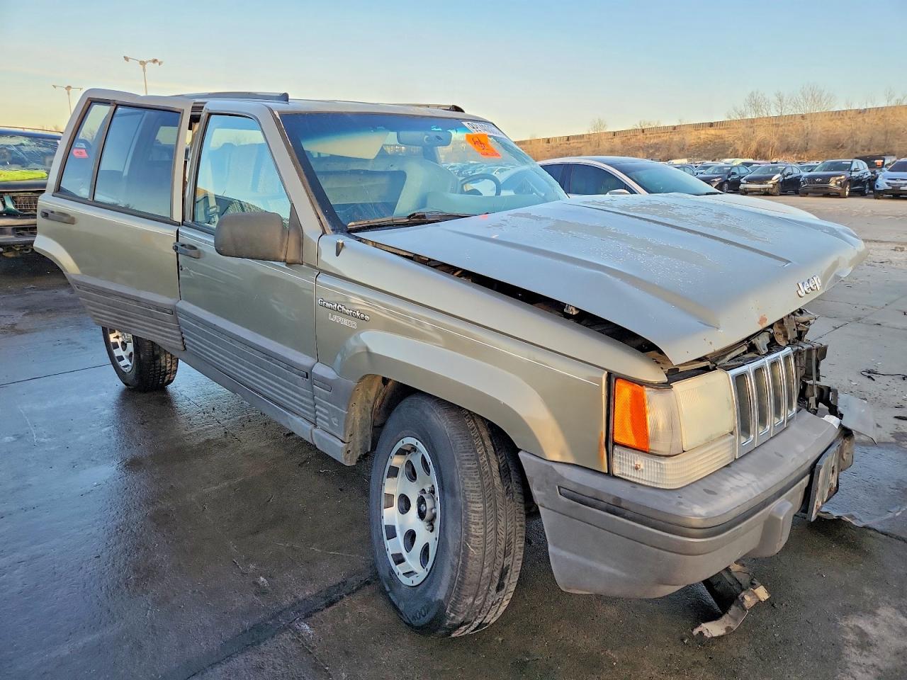Jeep Grand Cherokee Laredo
