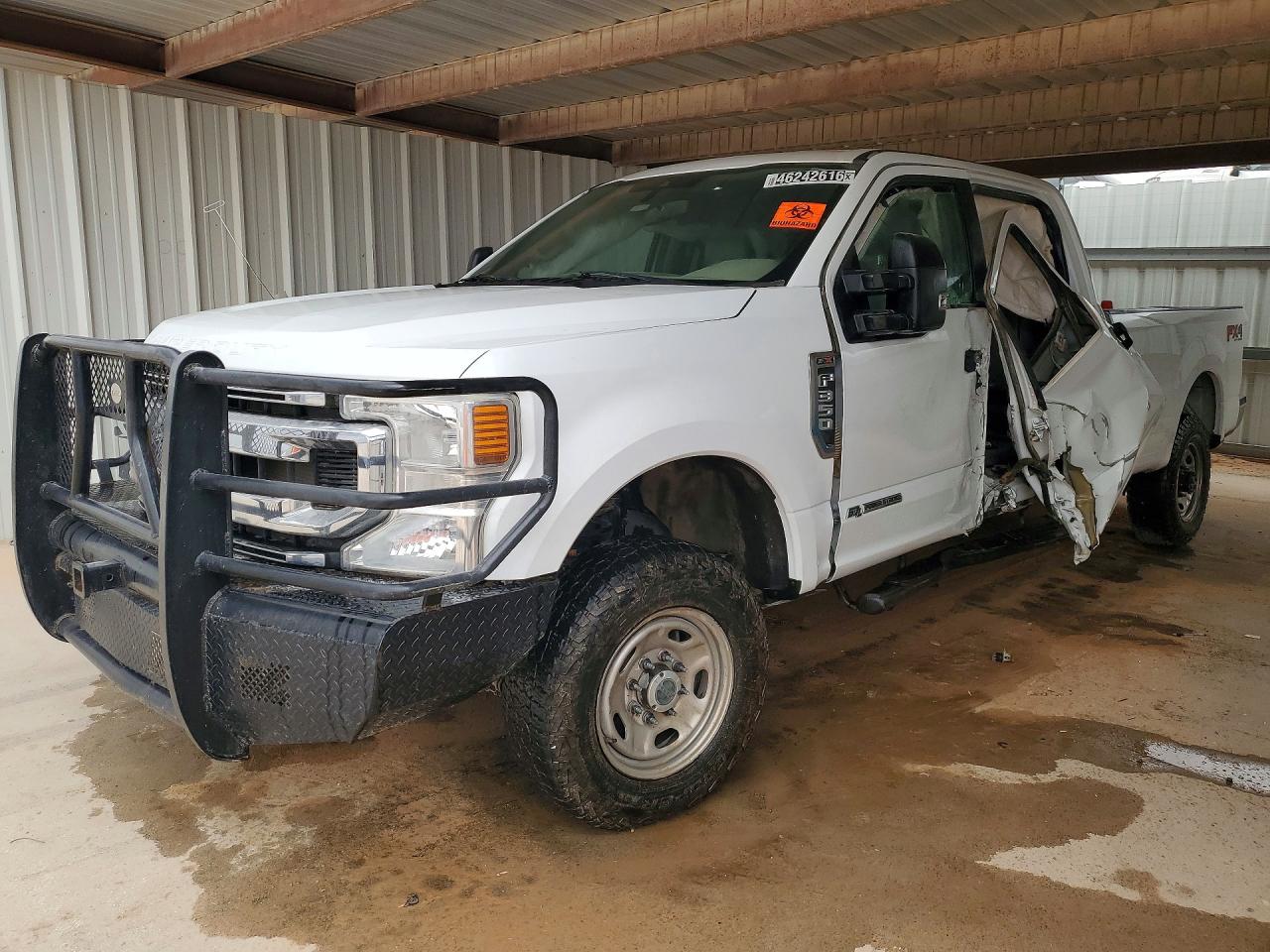 Salvage Ford F-350 Image