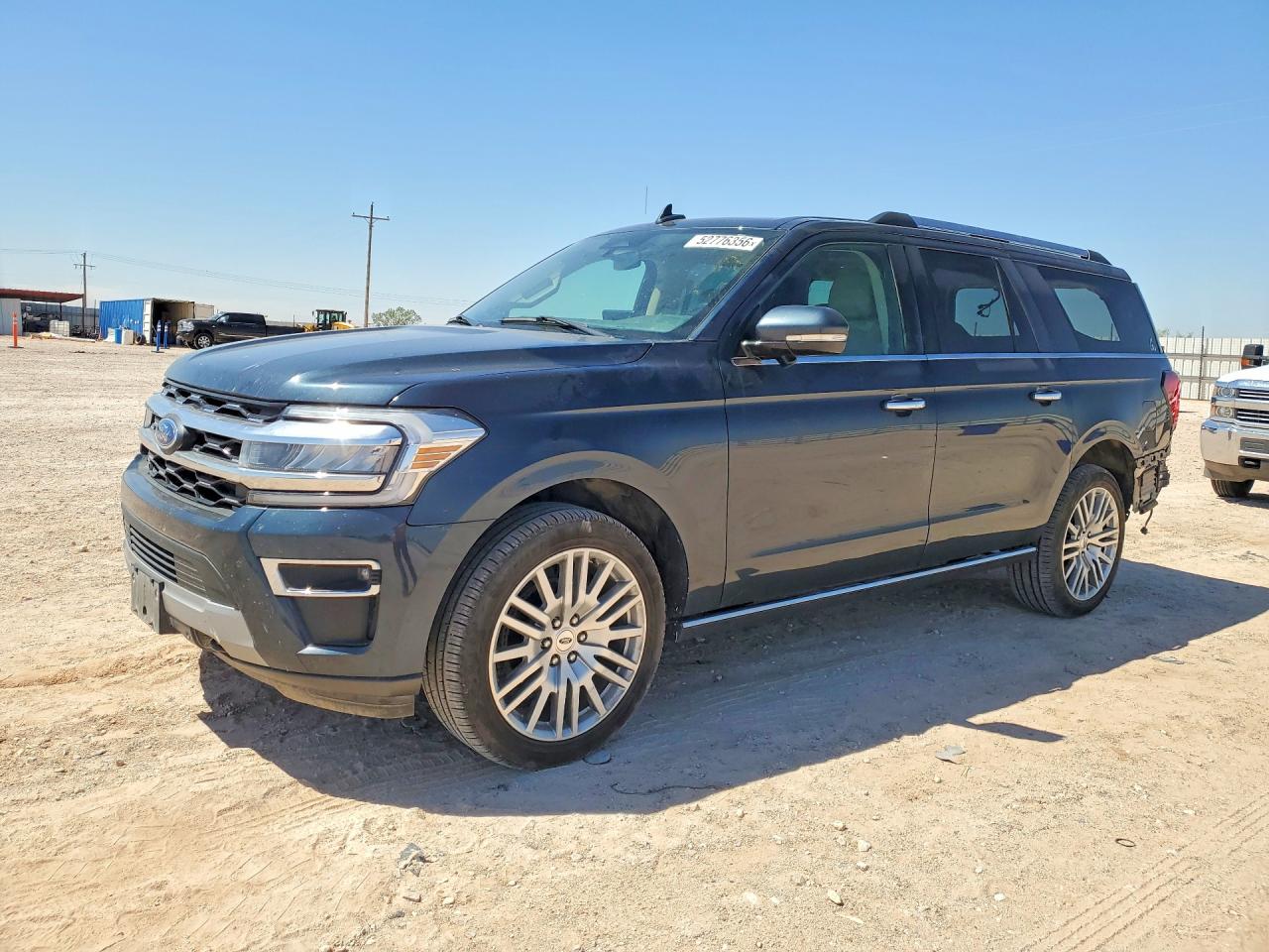 Salvage Ford Expedition Image