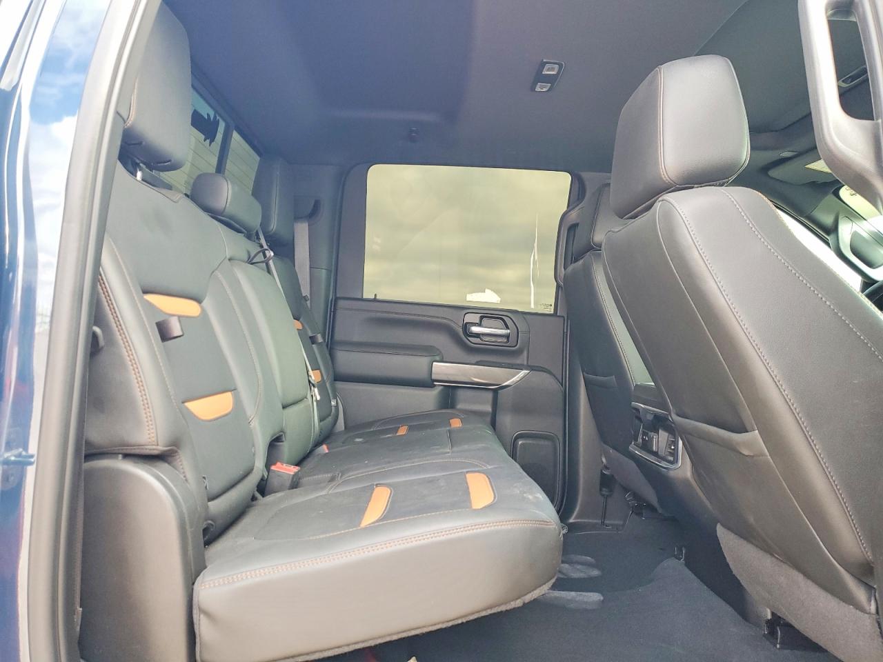 GMC Sierra K2500 At4