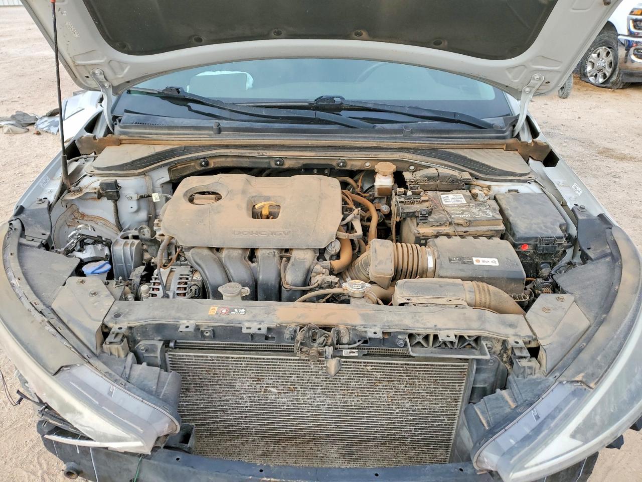 Hyundai ELANTRA Value Edition