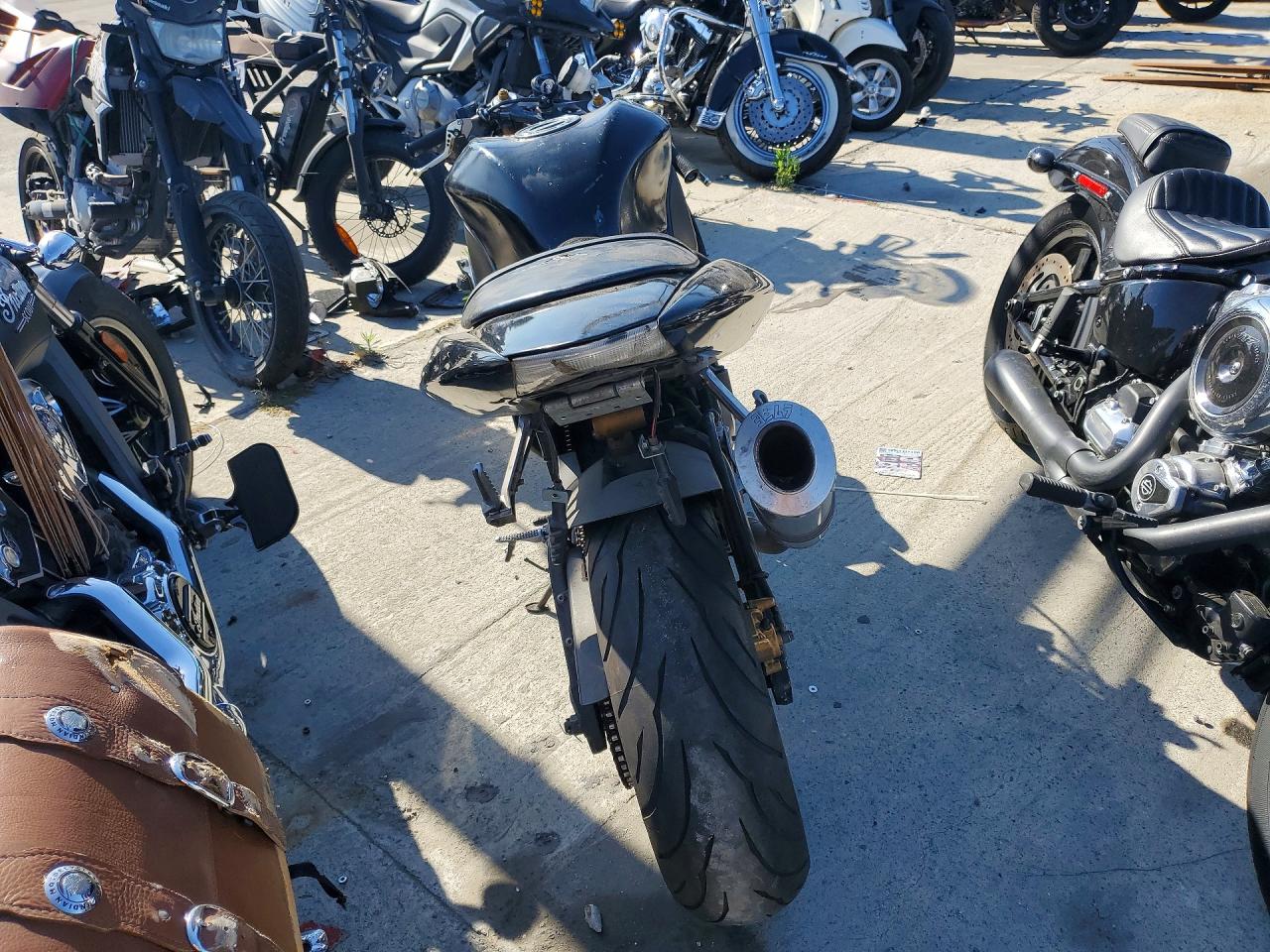 Kawasaki Ninja 900 10r