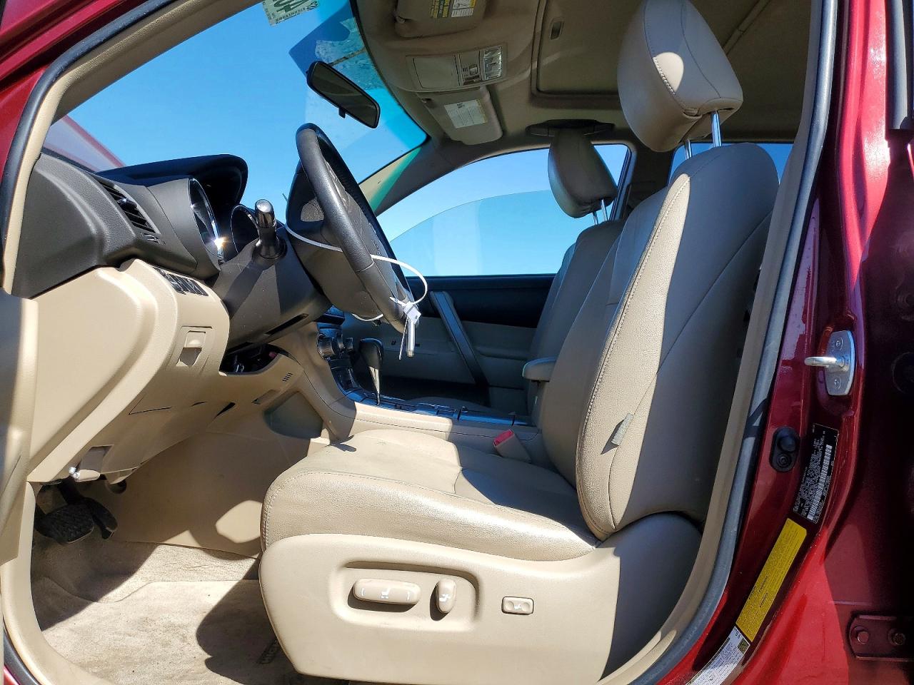 Toyota Highlander Sport