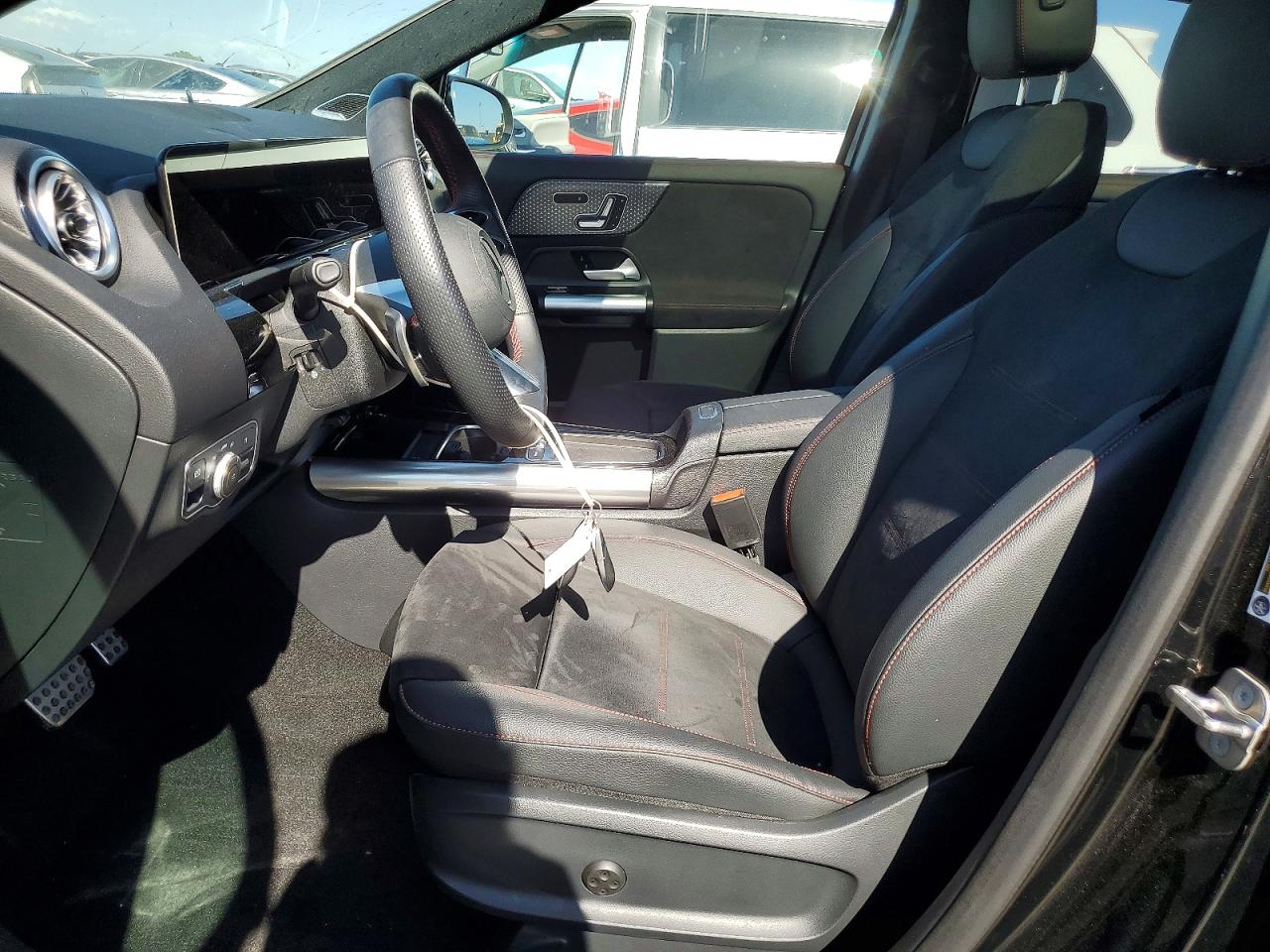 Mercedes-Benz GLA 250 4matic