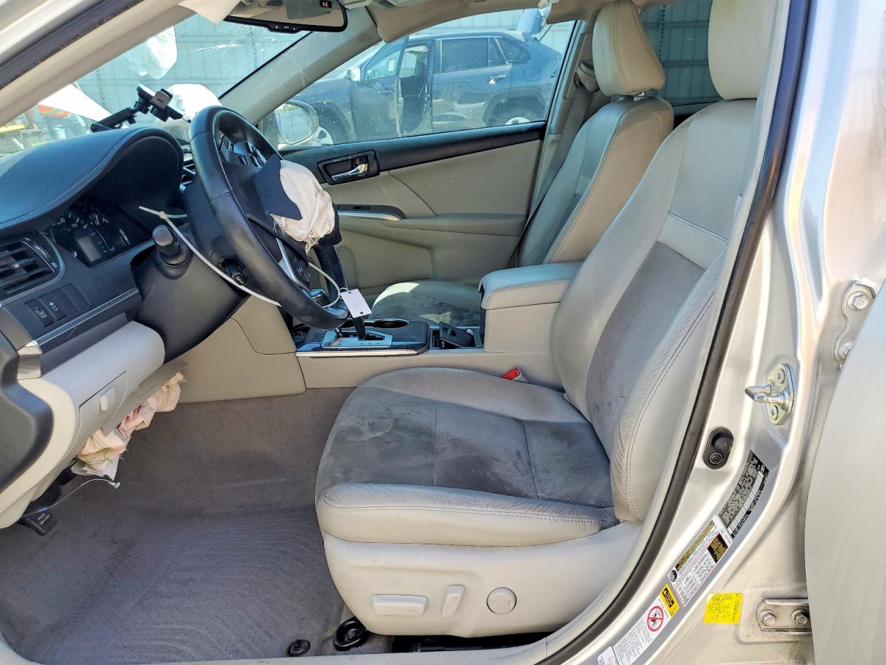 Toyota Camry Xle