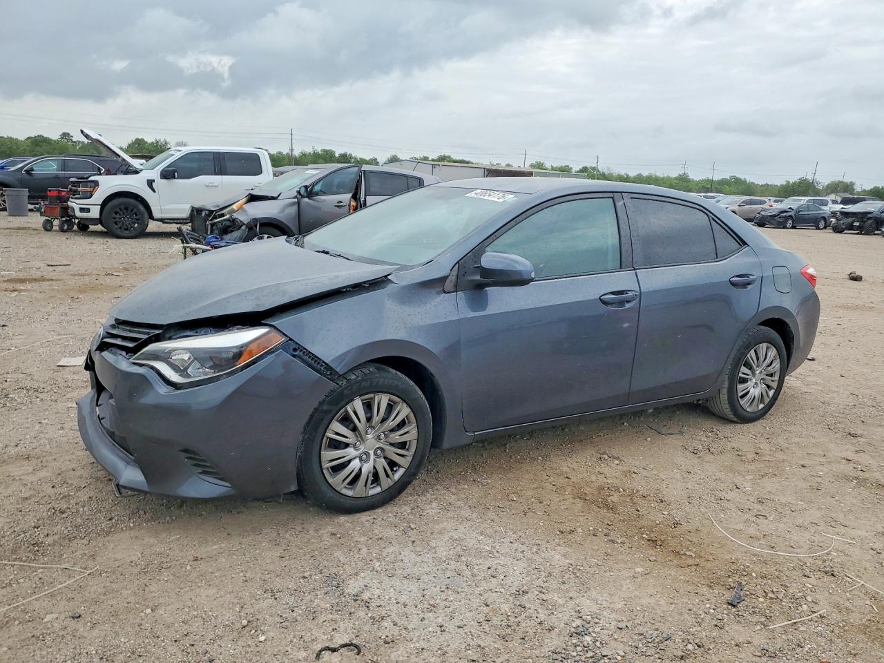 Salvage Toyota Corolla Image