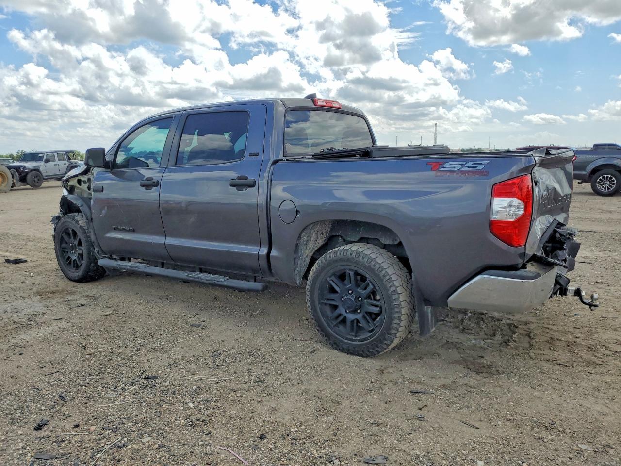 Toyota Tundra Sr5
