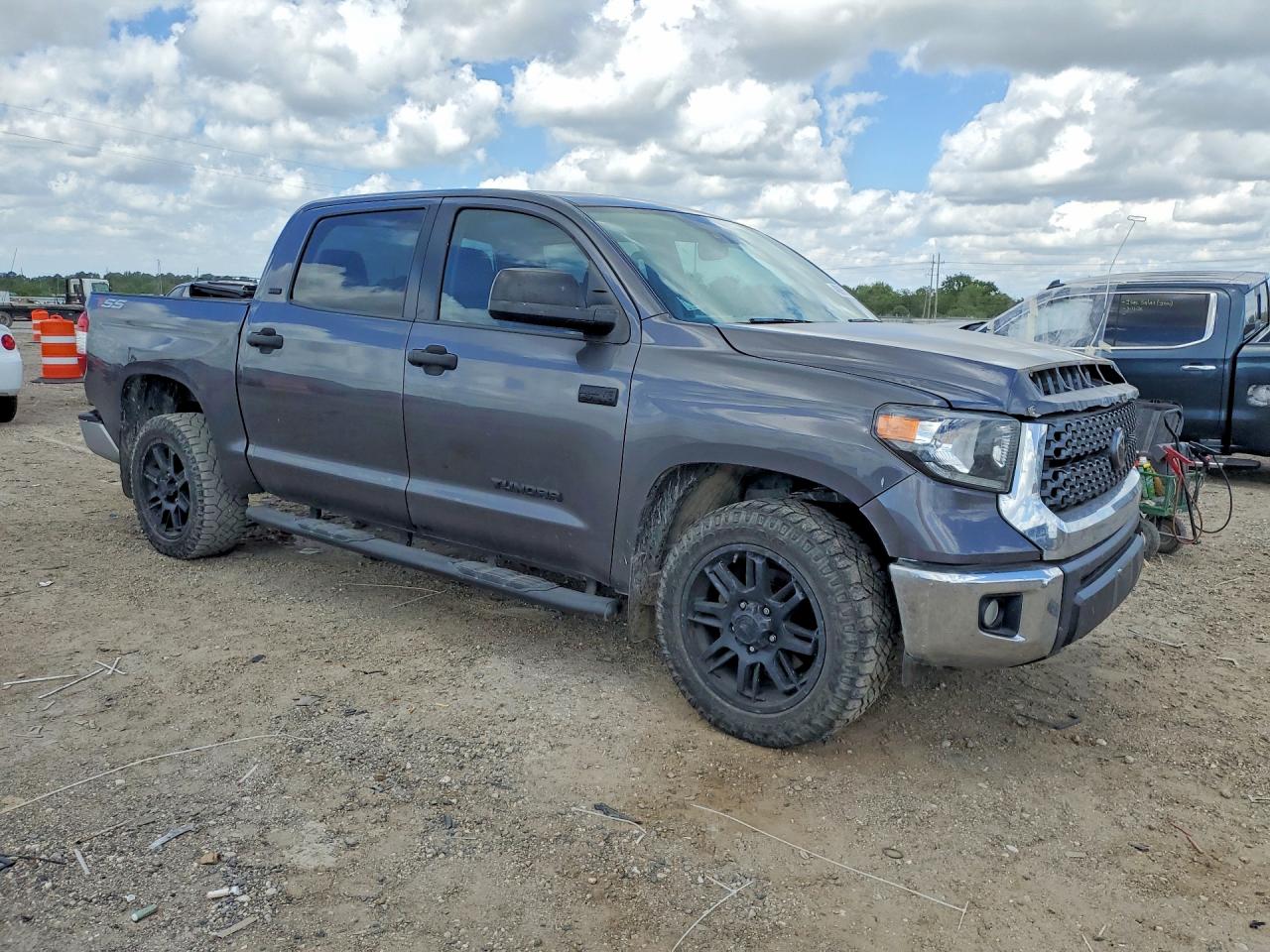 Toyota Tundra Sr5