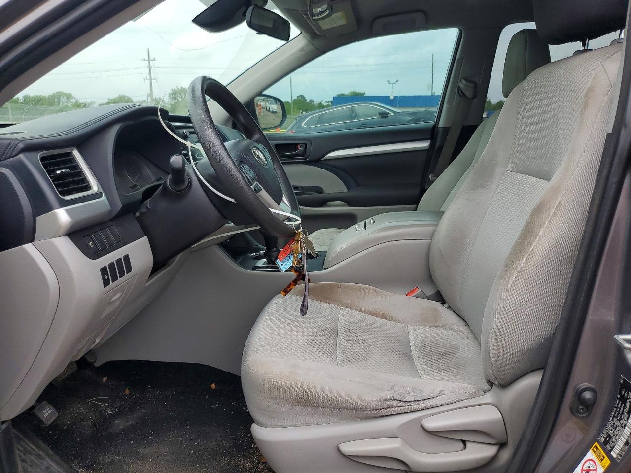 Toyota Highlander Le