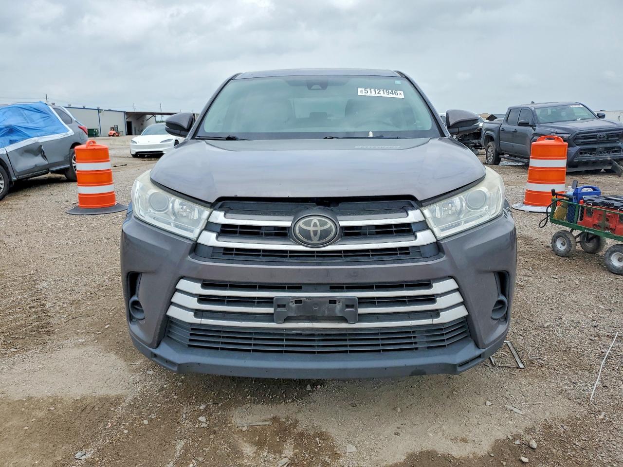 Toyota Highlander Le