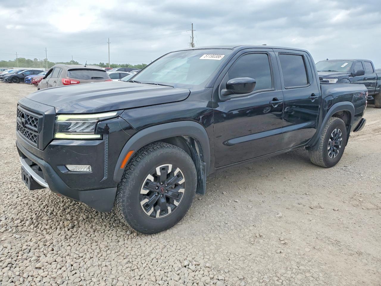 Salvage Nissan Frontier Image