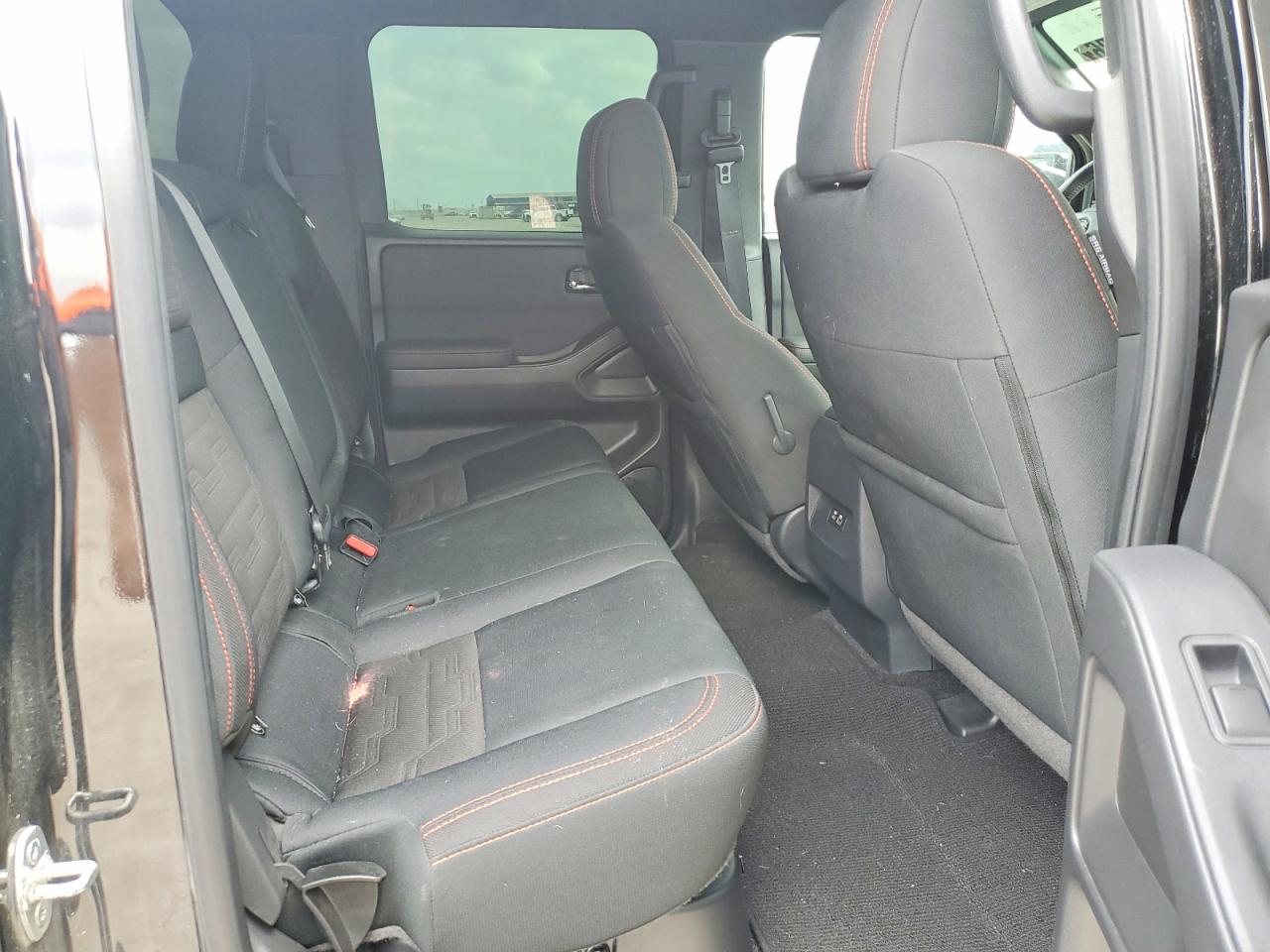 Nissan Frontier Pro-x