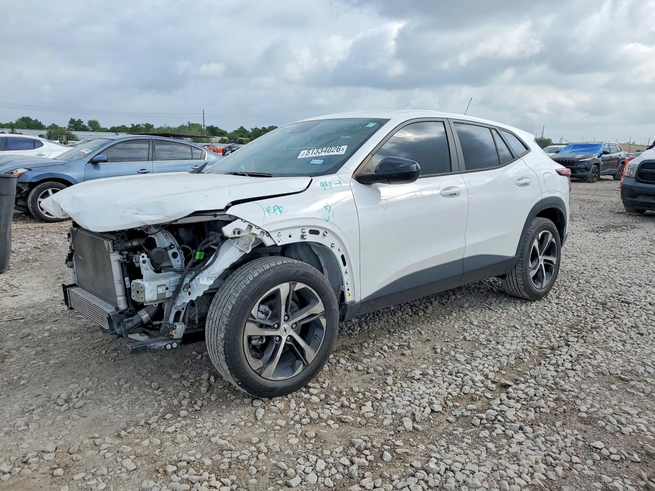 Salvage Chevrolet Trax Image