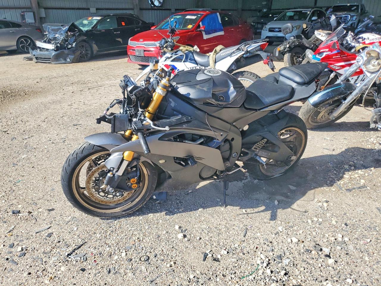Yamaha Yzf r6