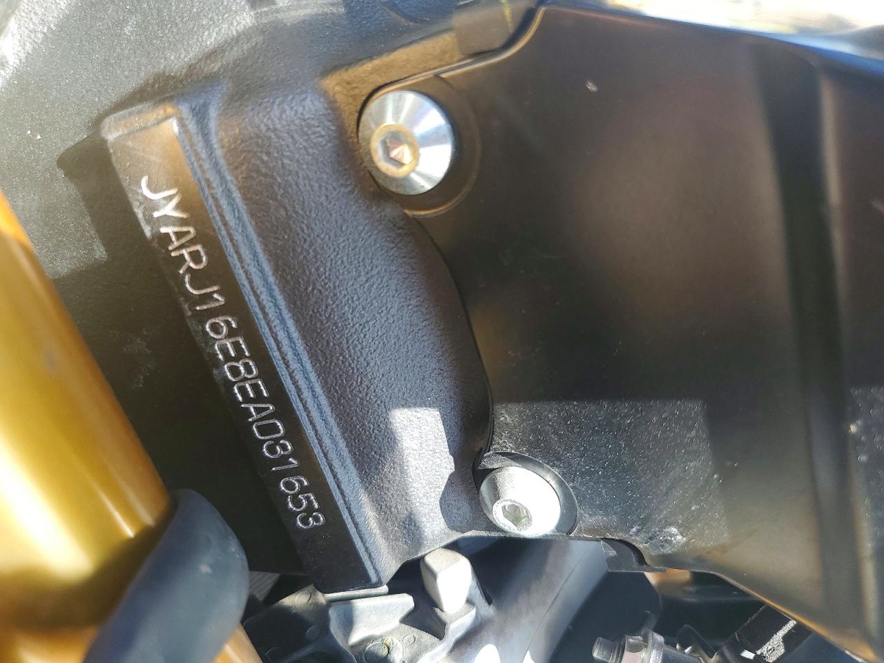 Yamaha Yzf r6