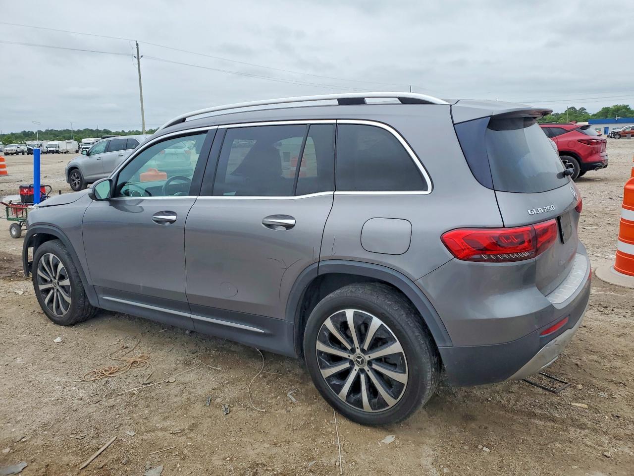 Mercedes-Benz GLB 250 4matic