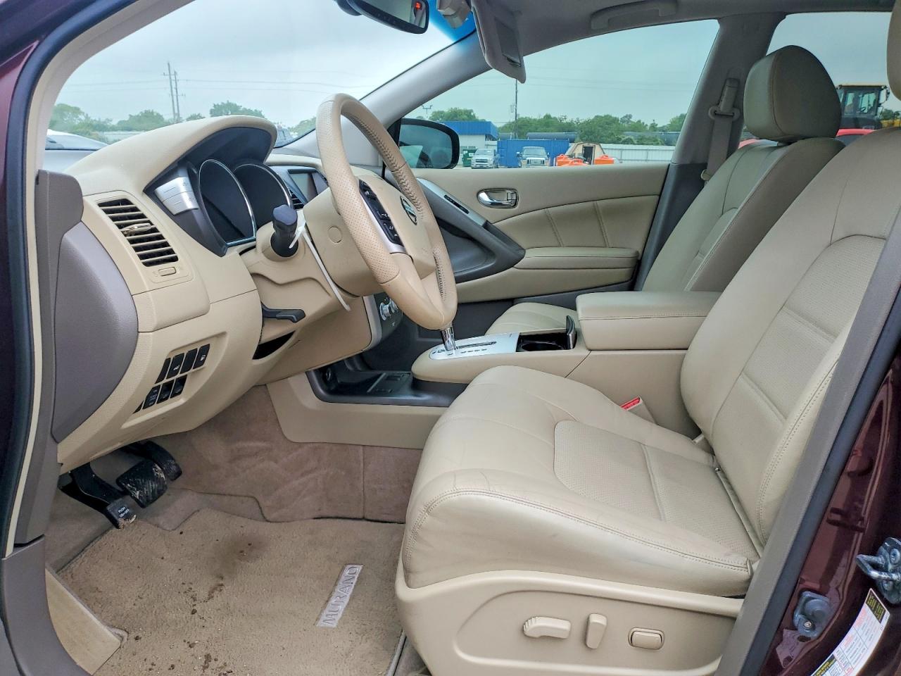 Nissan Murano S