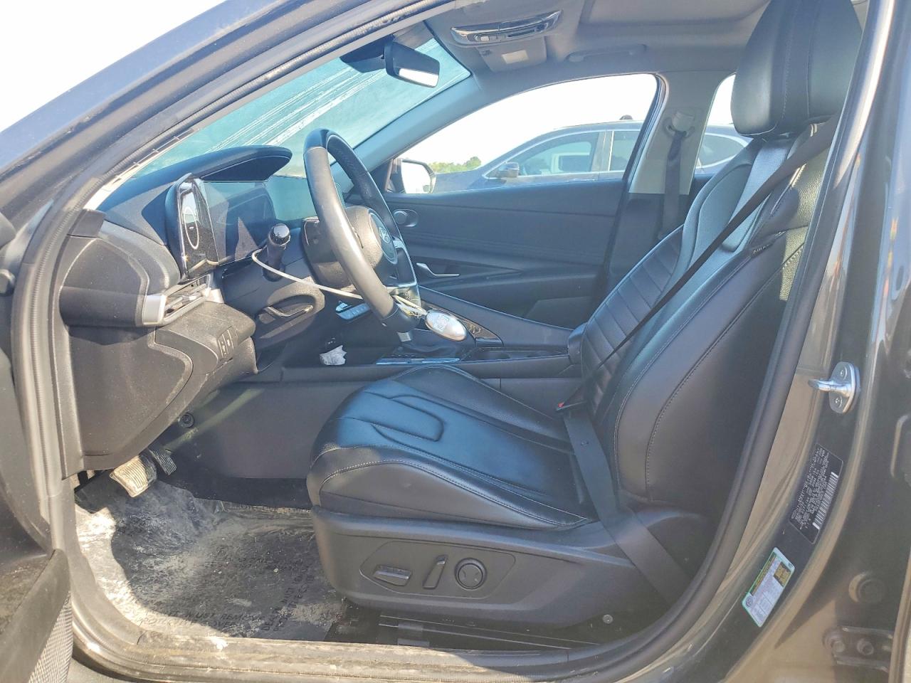 Hyundai ELANTRA Limited