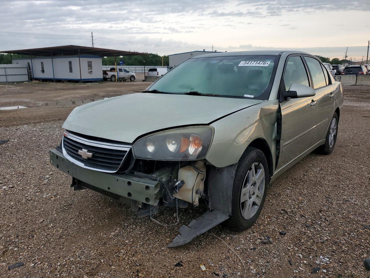 Salvage Chevrolet Malibu Image