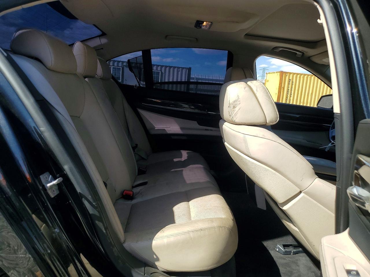 BMW 7 Series Xi