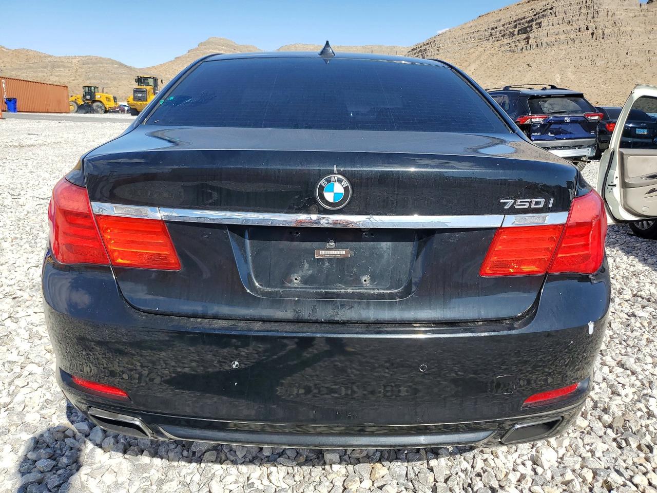 BMW 7 Series Xi