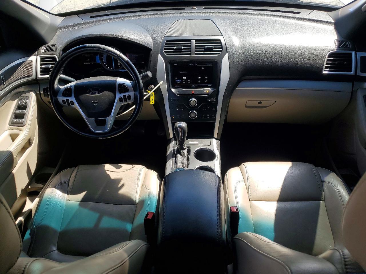 Ford Explorer Xlt