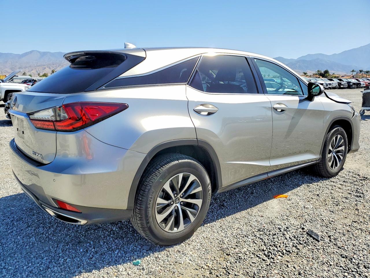 Lexus RX Base
