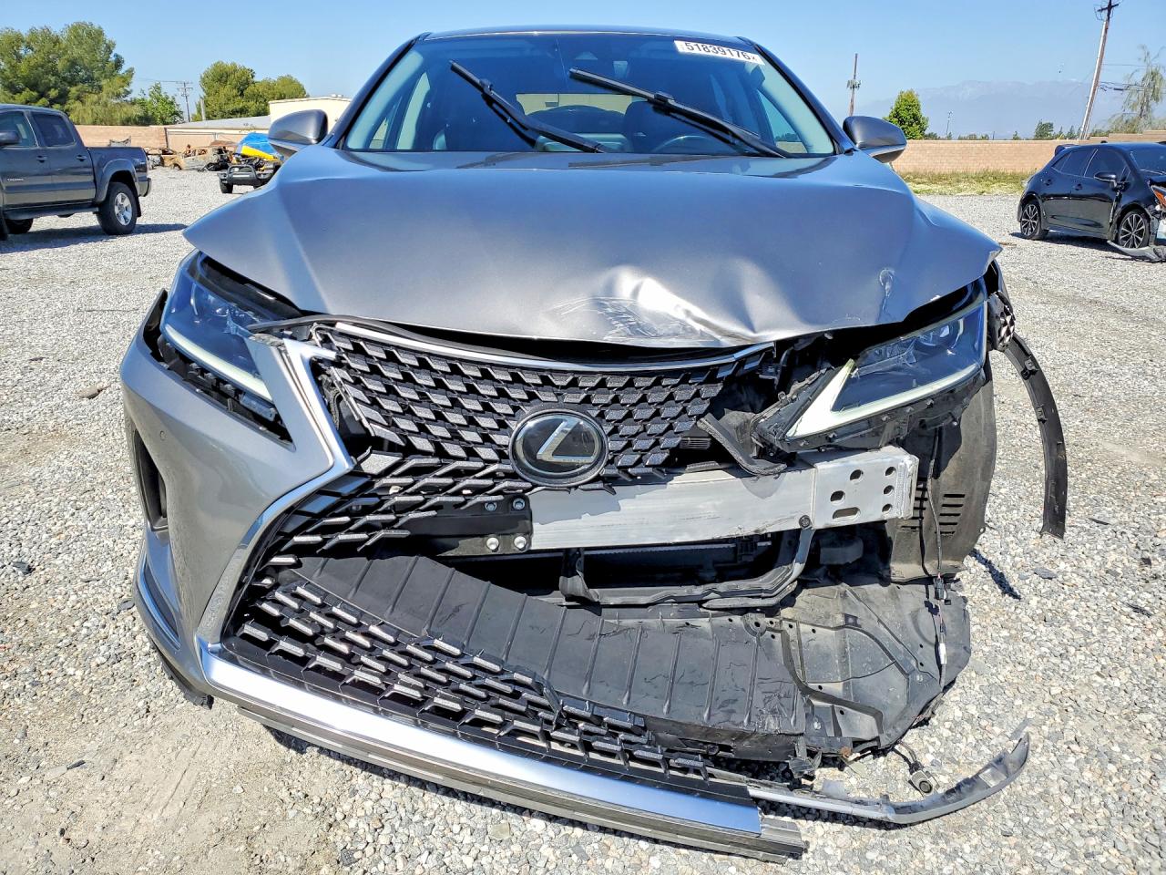 Lexus RX Base
