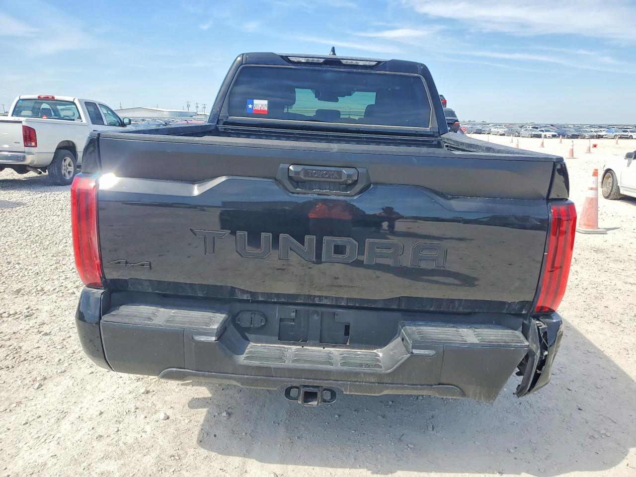 Toyota Tundra Sr5