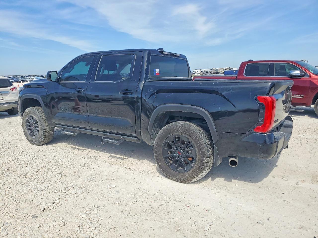 Toyota Tundra Sr5