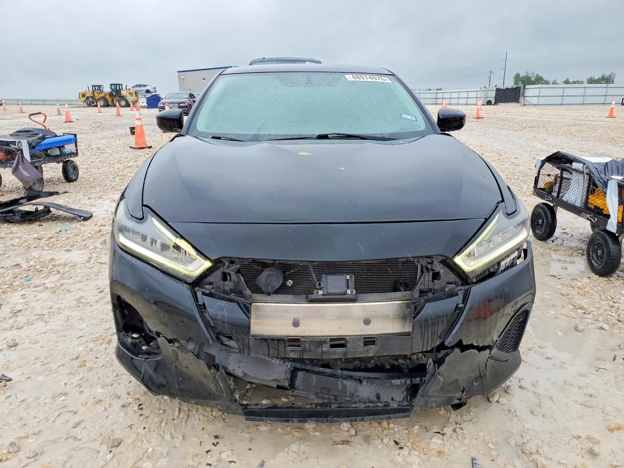Nissan Maxima