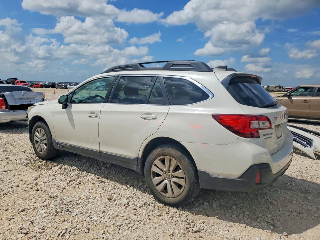 Subaru Outback 2.5i Premium