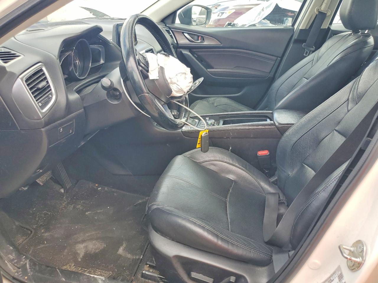 Mazda 3 Grand Touring