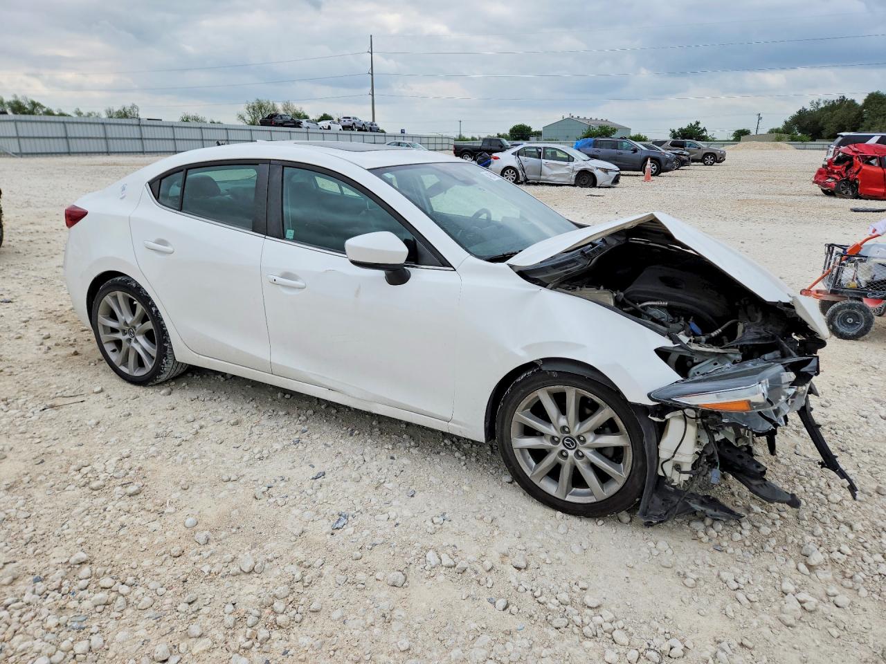 Mazda 3 Grand Touring