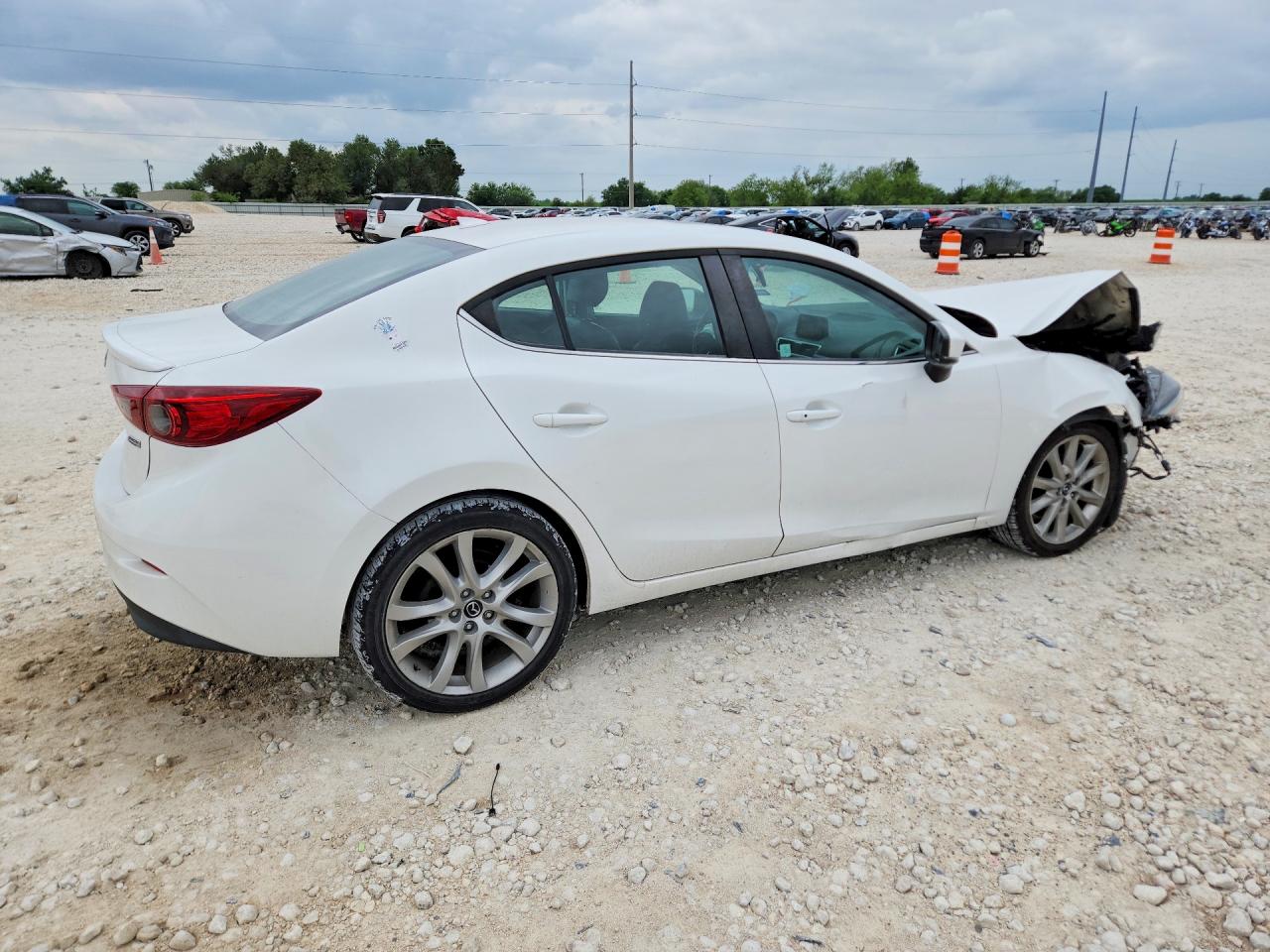 Mazda 3 Grand Touring