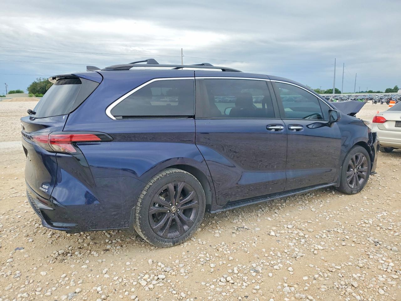 Toyota Sienna Xse