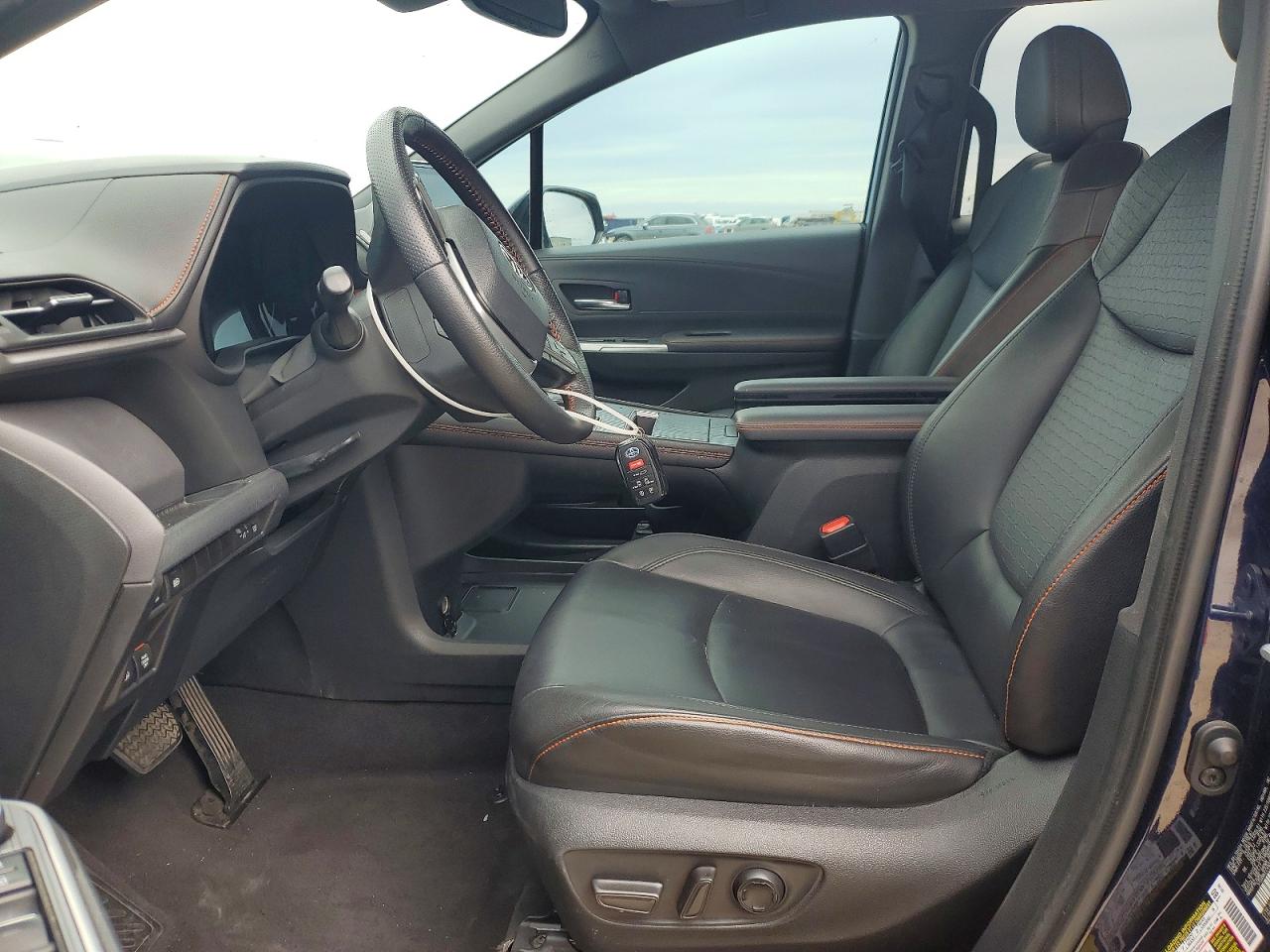 Toyota Sienna Xse