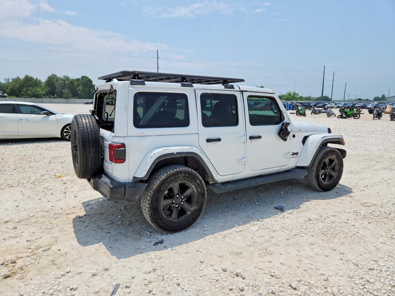 Jeep Wrangler Sahara