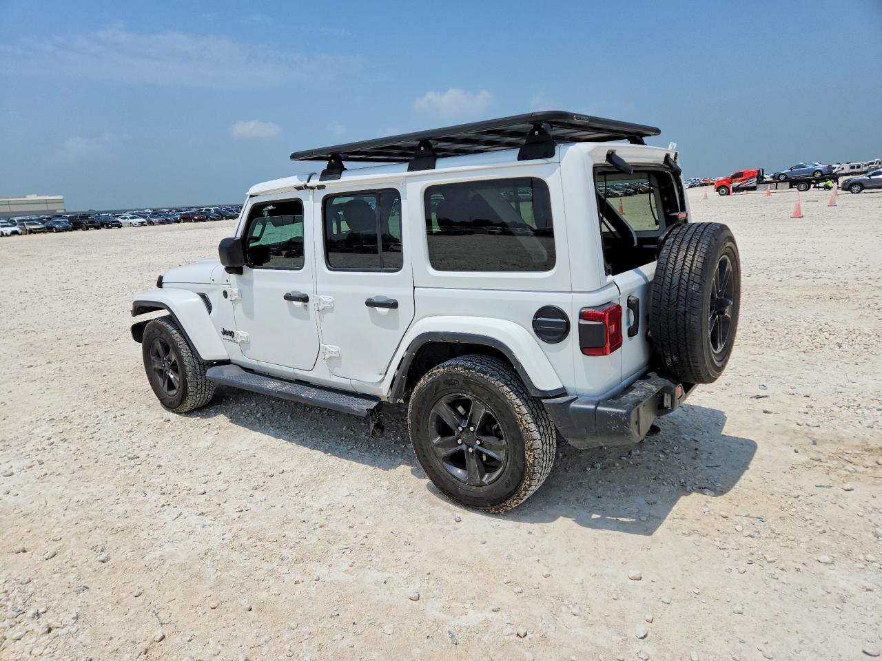 Jeep Wrangler Sahara